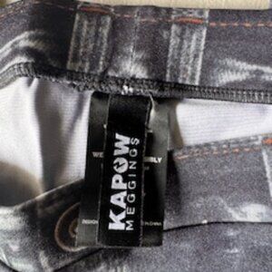 Men's Kapow Meggings, Size Large Black Jean Johnny Style